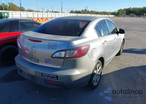 2010 Mazda Mazda3 I Touring из США, поврежденный, VIN JM1BL1SF0A1196444